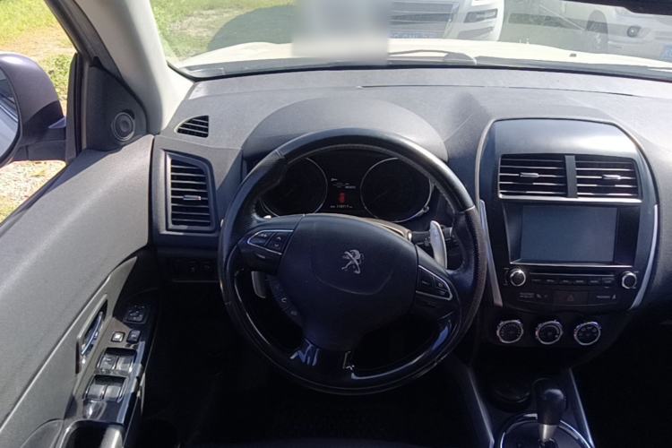 Used Peugeot 4008 2013 2.0L Two-Wheel Drive Luxury Version Steering Wheel