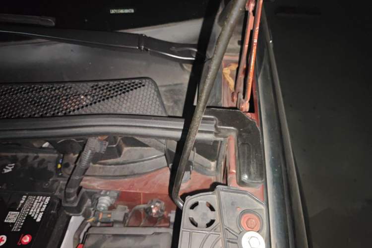 Used Peugeot 4008 2017 380THP Elite Edition Engine Bay Left