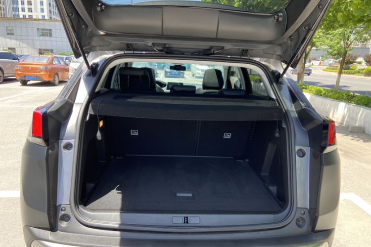 Used Peugeot 4008 2017 350THP Elite Edition Interior 7