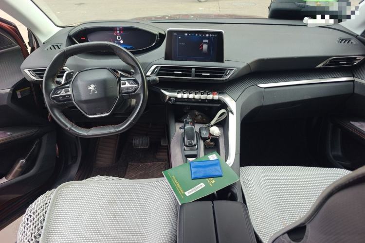 Used Peugeot 4008 2017 350THP Elite Edition Center Console