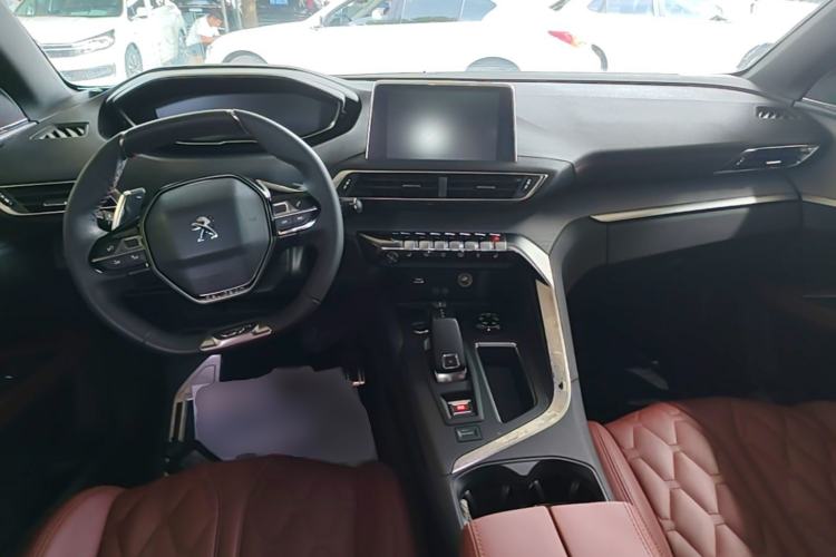 Used Peugeot 4008 2017 380THP Luxury GT Edition Center Console