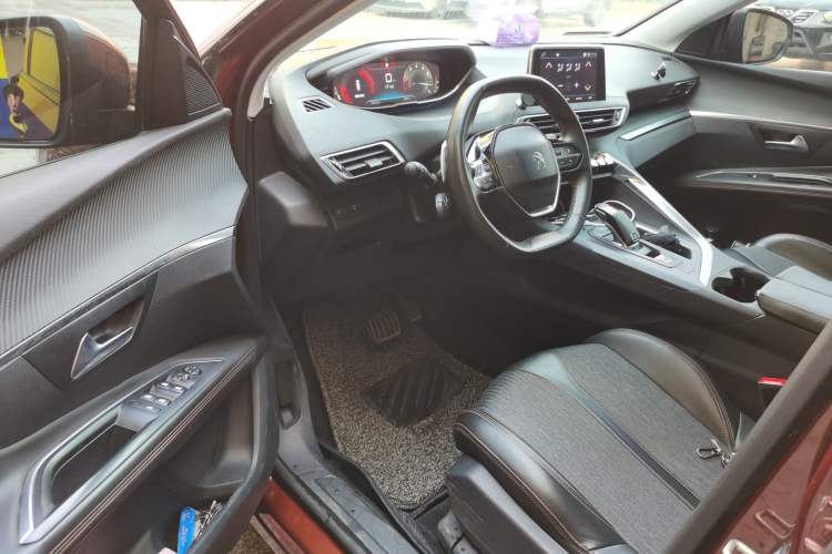 Used Peugeot 4008 2017 350THP Elite Edition Driver Seat