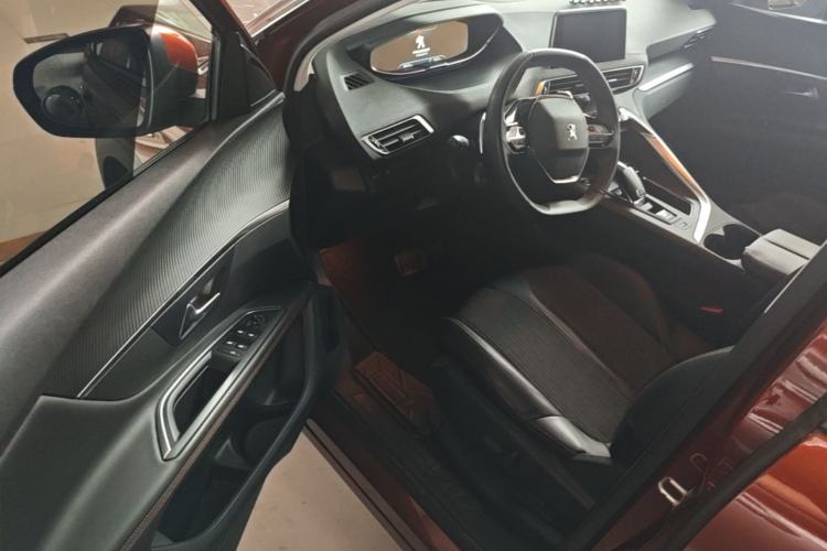 Used Peugeot 4008 2017 350THP Elite Edition Driver Seat