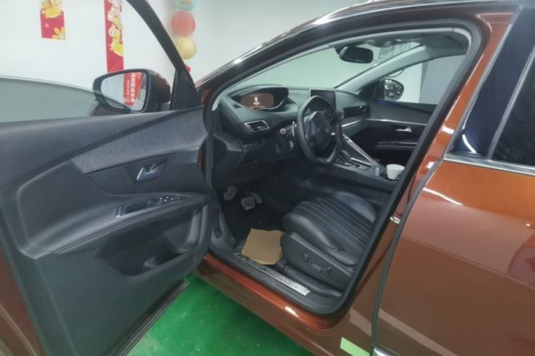 Used Peugeot 4008 2017 350THP Luxury Edition Driver Seat
