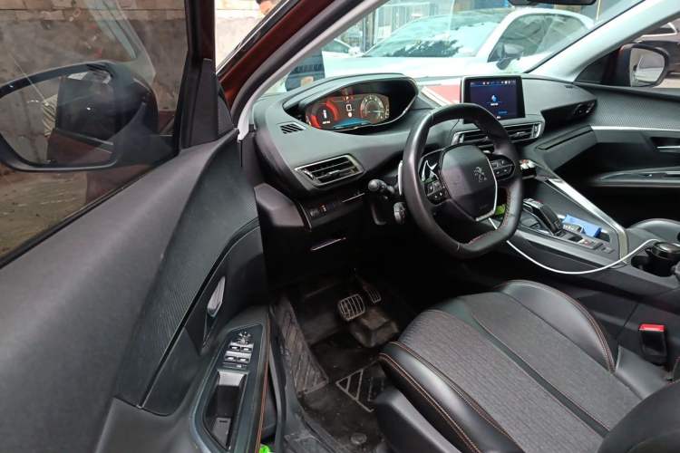 Used Peugeot 4008 2017 350THP Elite Edition Driver Seat