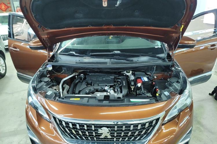 Used Peugeot 4008 2017 350THP Elite Edition Engine Bay