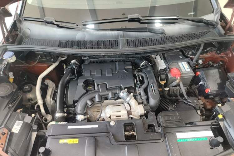 Used Peugeot 4008 2017 350THP Elite Edition Engine Bay