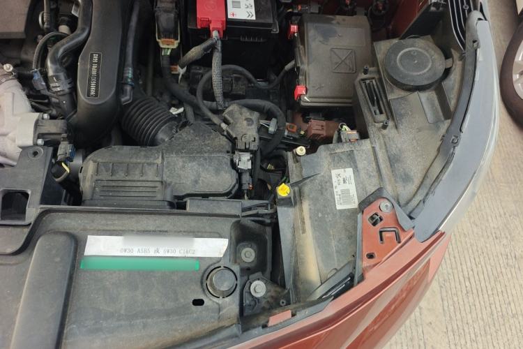 Used Peugeot 4008 2017 350THP Elite Edition Engine Bay Left