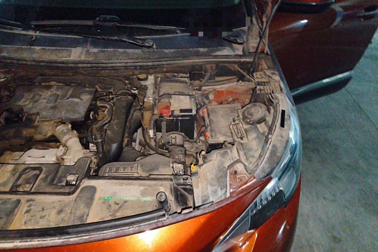 Used Peugeot 4008 2017 350THP Elite Edition Engine Bay Left