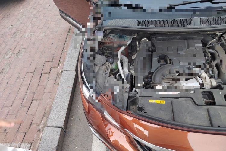 Used Peugeot 4008 2017 350THP Elite Edition Engine Bay Right