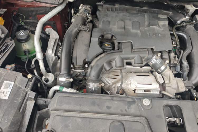 Used Peugeot 4008 2017 350THP Luxury Edition Engine Bay Right