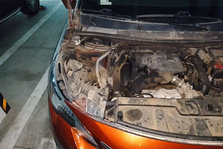 Used Peugeot 4008 2017 350THP Elite Edition Engine Bay Right