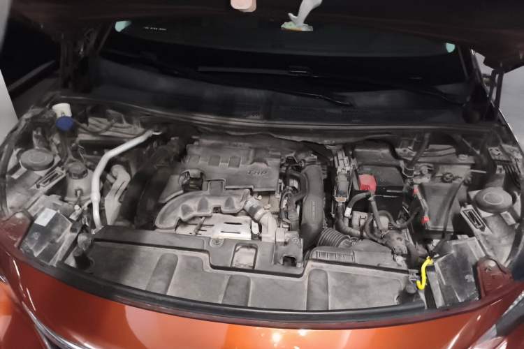 Used Peugeot 4008 2017 350THP Elite Edition Engine Bay