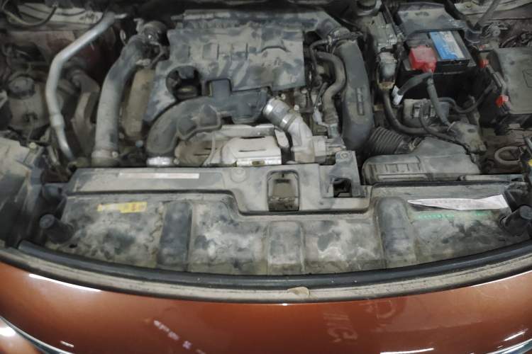 Used Peugeot 4008 2017 350THP Elite Edition Engine Bay