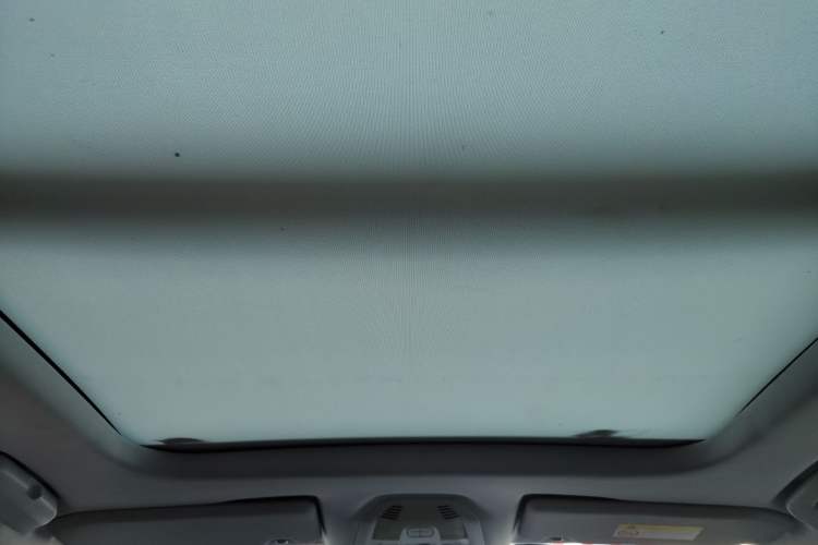 Used Peugeot 4008 2017 350THP Elite Edition Headliner