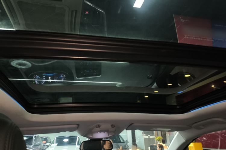 Used Peugeot 4008 2017 350THP Luxury Edition Headliner