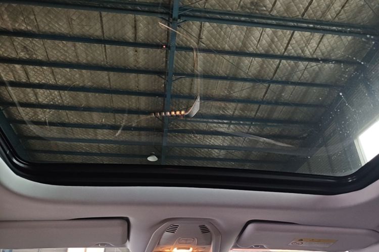 Used Peugeot 4008 2017 350THP Elite Edition Headliner
