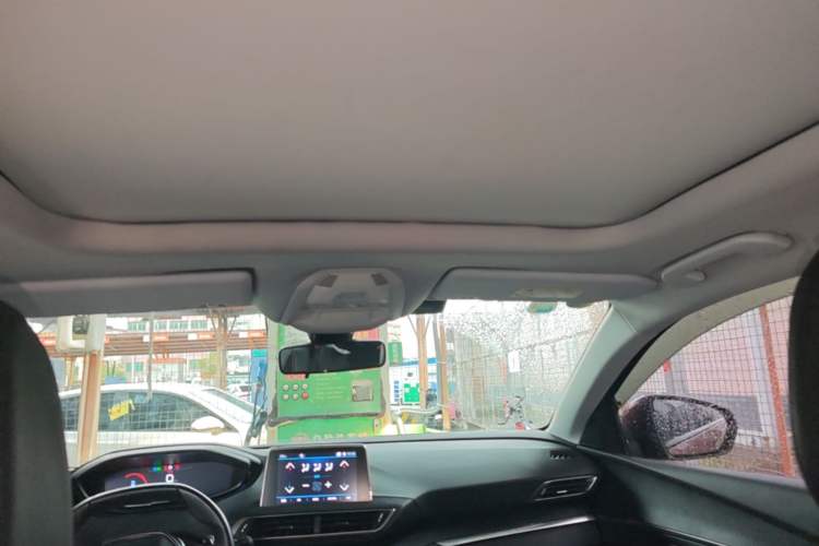 Used Peugeot 4008 2017 350THP Elite Edition Headliner