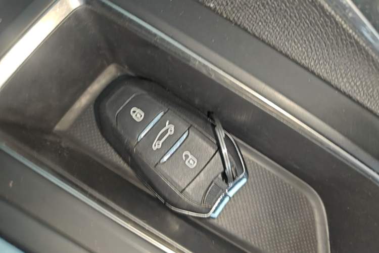 Used Peugeot 4008 2017 380THP Luxury Edition Interior 1