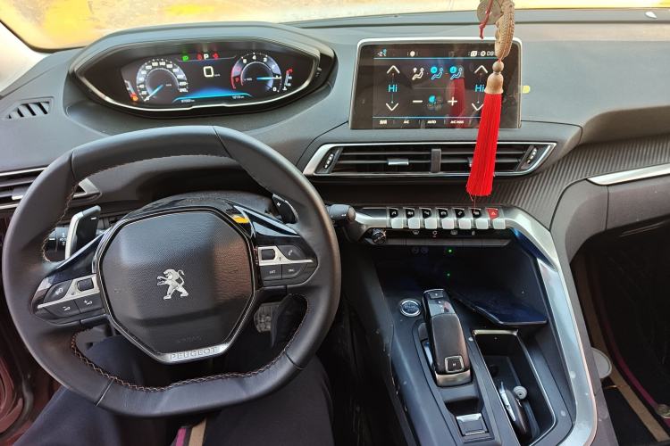 Used Peugeot 4008 2017 350THP Elite Edition Interior 3