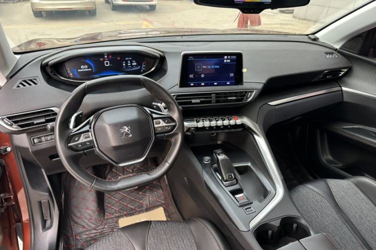 Used Peugeot 4008 2017 350THP Elite Edition Interior 5