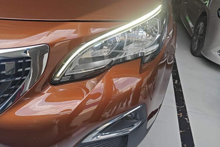 Used Peugeot 4008 2017 380THP Luxury Edition Left Front Headlight