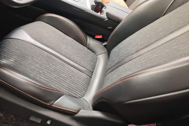 Used Peugeot 4008 2017 350THP Elite Edition Left Front Seat