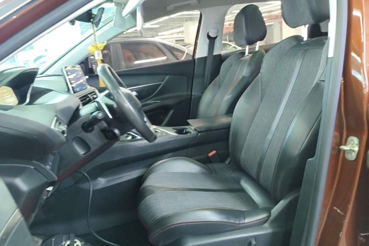 Used Peugeot 4008 2017 350THP Elite Edition Left Front Seat