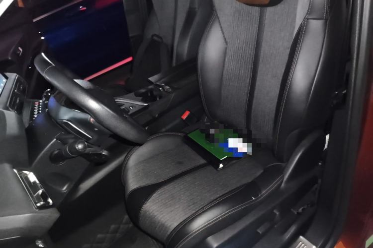 Used Peugeot 4008 2017 350THP Elite Edition Left Front Seat
