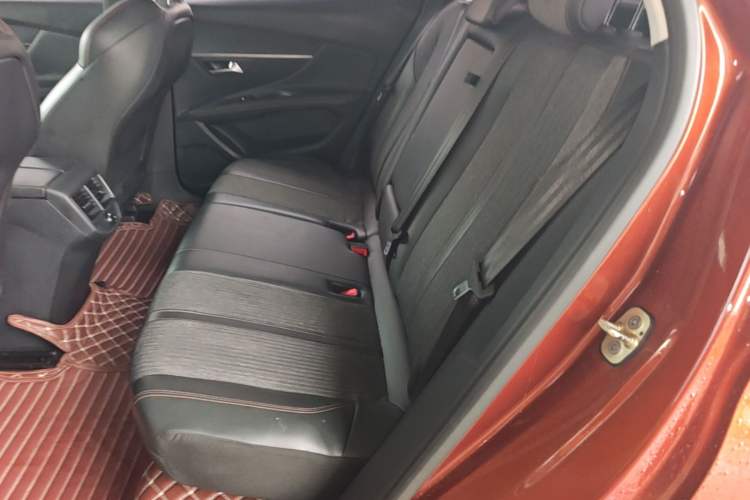 Used Peugeot 4008 2017 350THP Elite Edition Left Rear Seat