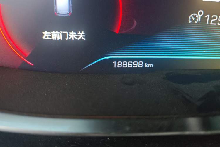 Used Peugeot 4008 2017 350THP Elite Edition Odometer Close Up