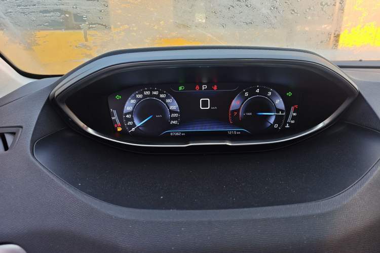 Used Peugeot 4008 2017 350THP Elite Edition Odometer Close Up