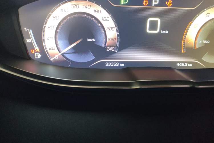 Used Peugeot 4008 2017 350THP Elite Edition Odometer Close Up