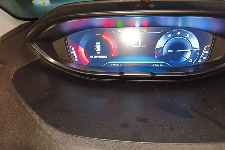 Used Peugeot 4008 2017 350THP Elite Edition Odometer Close Up