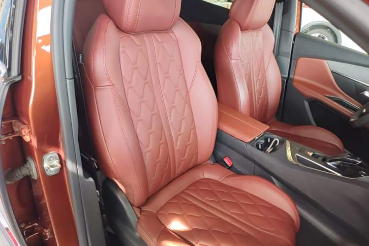 Used Peugeot 4008 2017 380THP Luxury GT Edition Right Front Seat