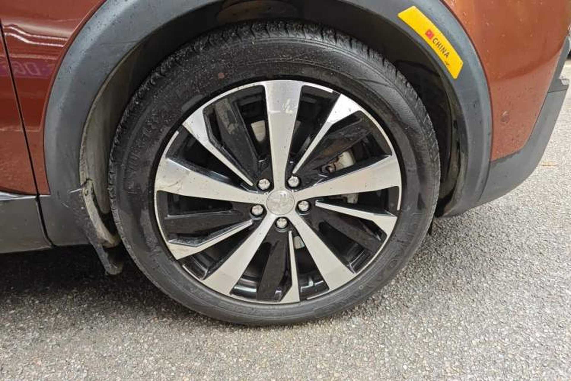 Used Peugeot 4008 2017 380THP Luxury GT Edition Right Front Wheel Hub