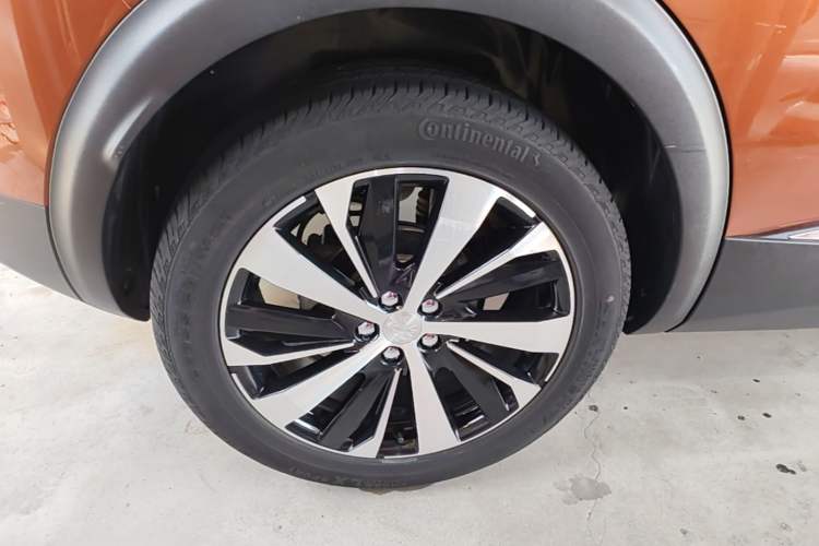 Used Peugeot 4008 2017 380THP Luxury GT Edition Right Rear Wheel Hub