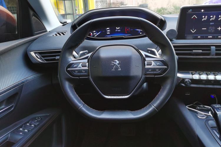 Used Peugeot 4008 2017 350THP Elite Edition Steering Wheel