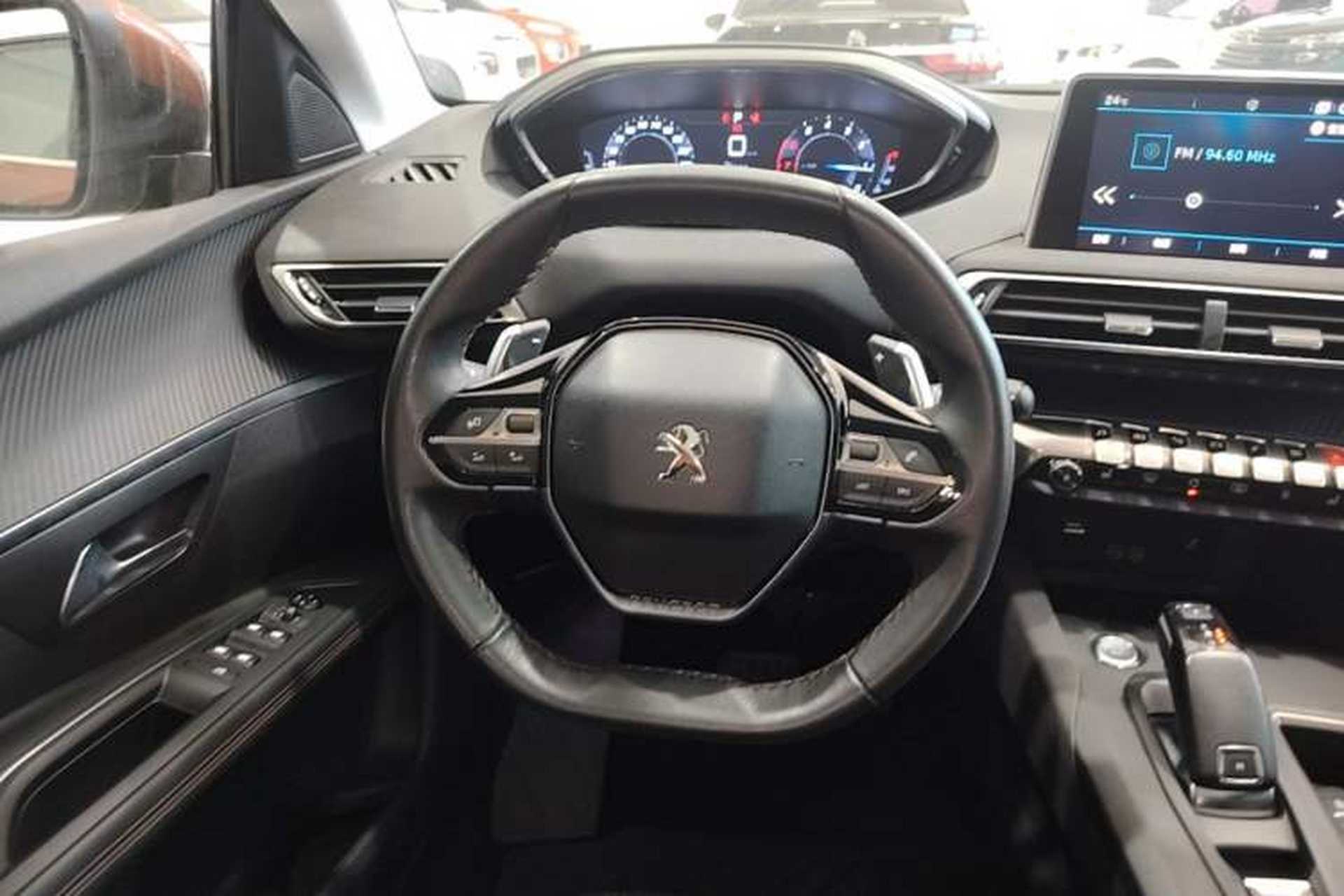 Used Peugeot 4008 2017 350THP Elite Edition Steering Wheel