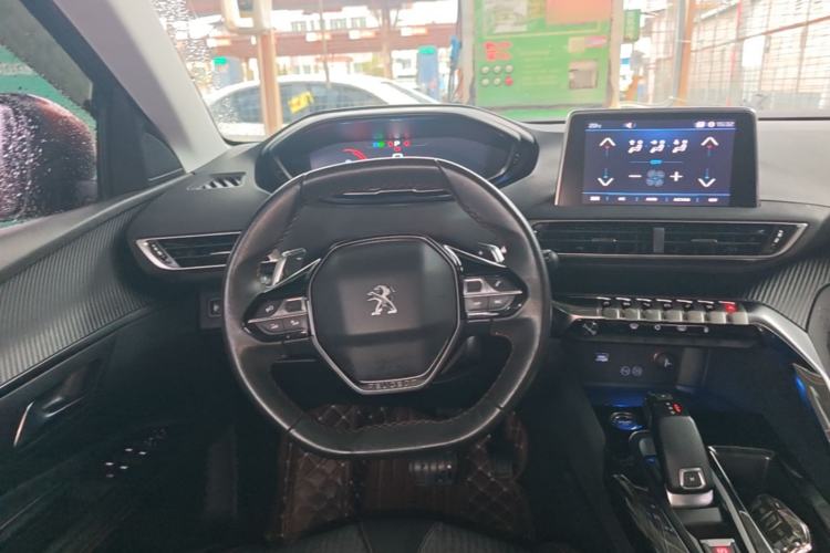 Used Peugeot 4008 2017 350THP Elite Edition Steering Wheel