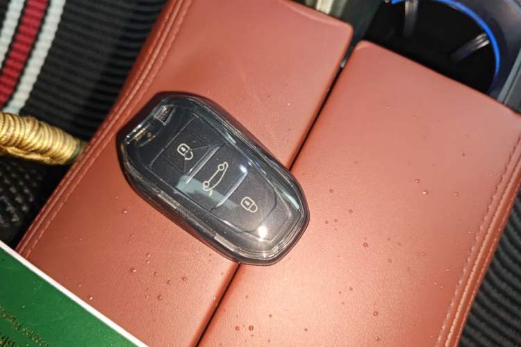 Used Peugeot 4008 2017 380THP Luxury GT Edition Vehicle Key