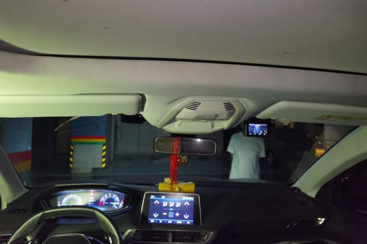 Used Peugeot 4008 2017 380THP Elite Edition Headliner