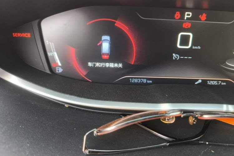 Used Peugeot 4008 2017 350THP Elite Edition Odometer Close Up