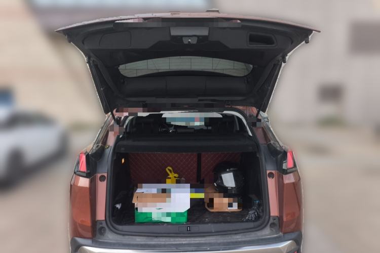 Used Peugeot 4008 2017 350THP Elite Edition Trunk