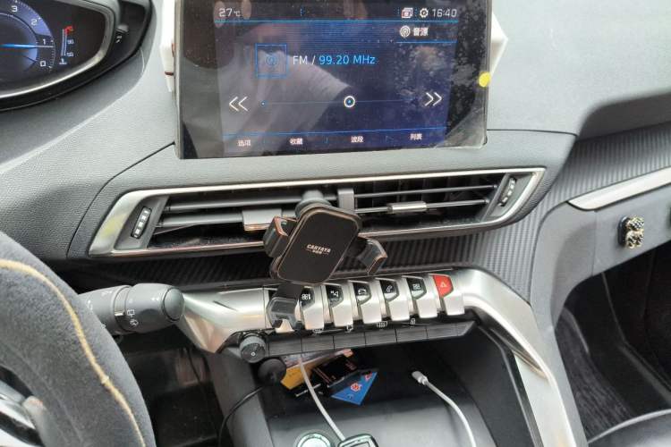 Used Peugeot 4008 2017 350THP Elite Edition Audio And AC Panel