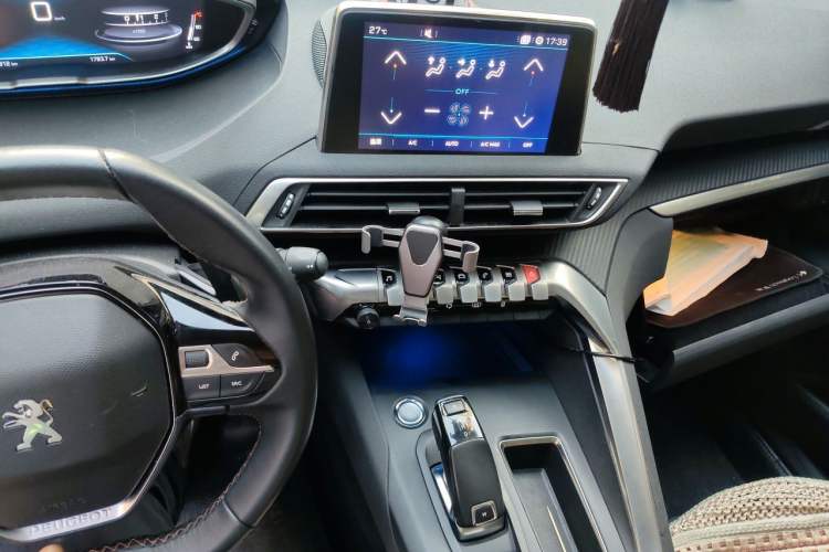 Used Peugeot 4008 2017 350THP Elite Edition Audio And AC Panel