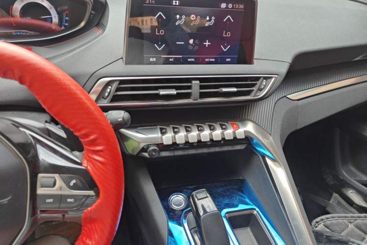 Used Peugeot 4008 2017 350THP Elite Edition Audio And AC Panel