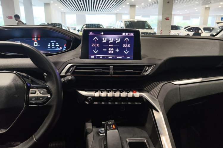 Used Peugeot 4008 2017 350THP Elite Edition Audio And AC Panel