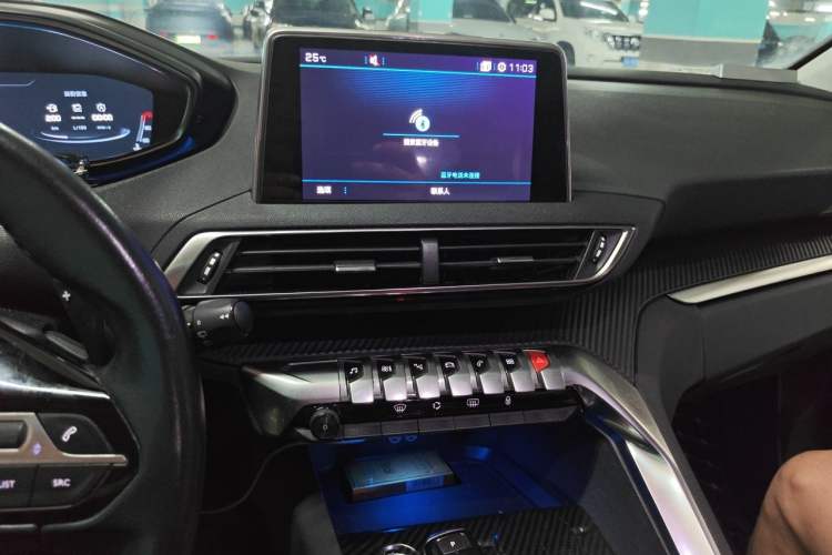 Used Peugeot 4008 2017 350THP Elite Edition Audio And AC Panel
