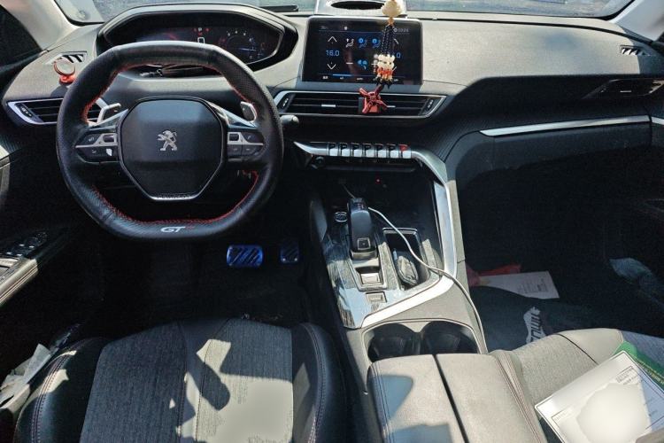 Used Peugeot 4008 2017 350THP Elite Edition Center Console